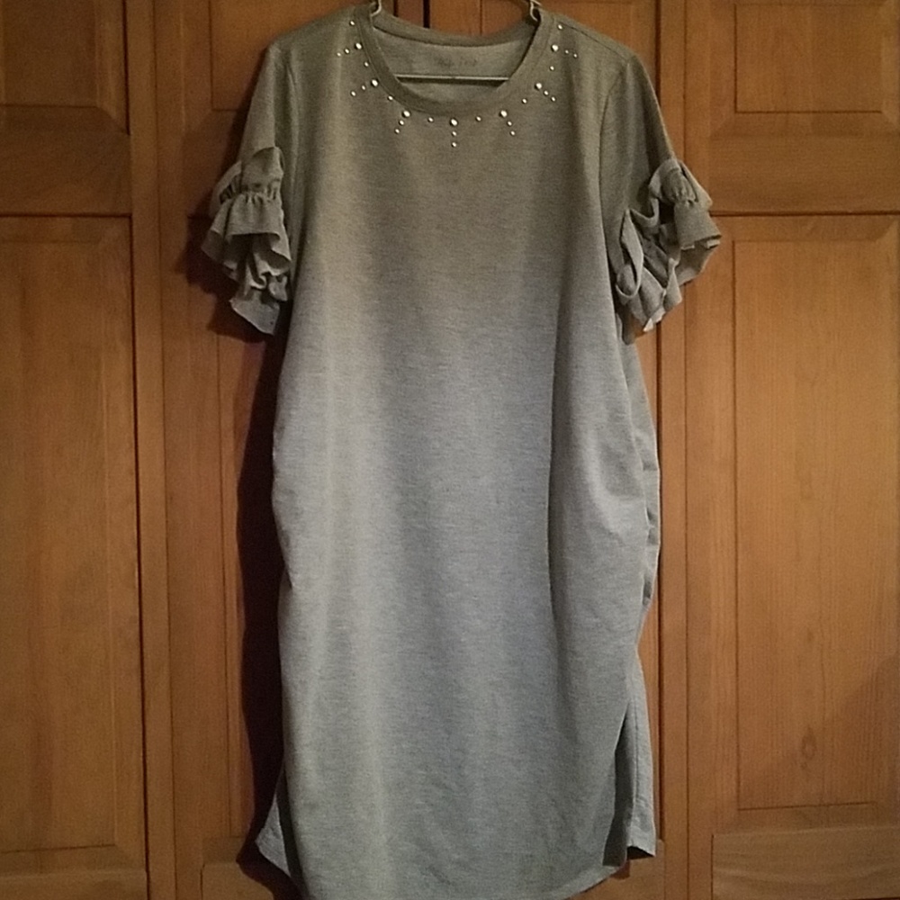Maternity dress